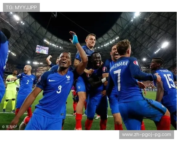 意甲与英超球队标志风格大比拼 谁的视觉设计更胜一筹